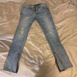 MNML Distressed Jeans 32x32